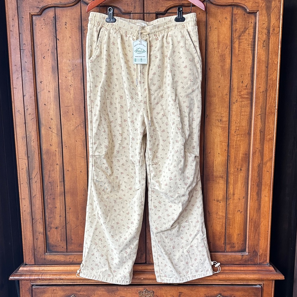 NWT Very J/New’n Yellow Floral Denim Pants Size Large